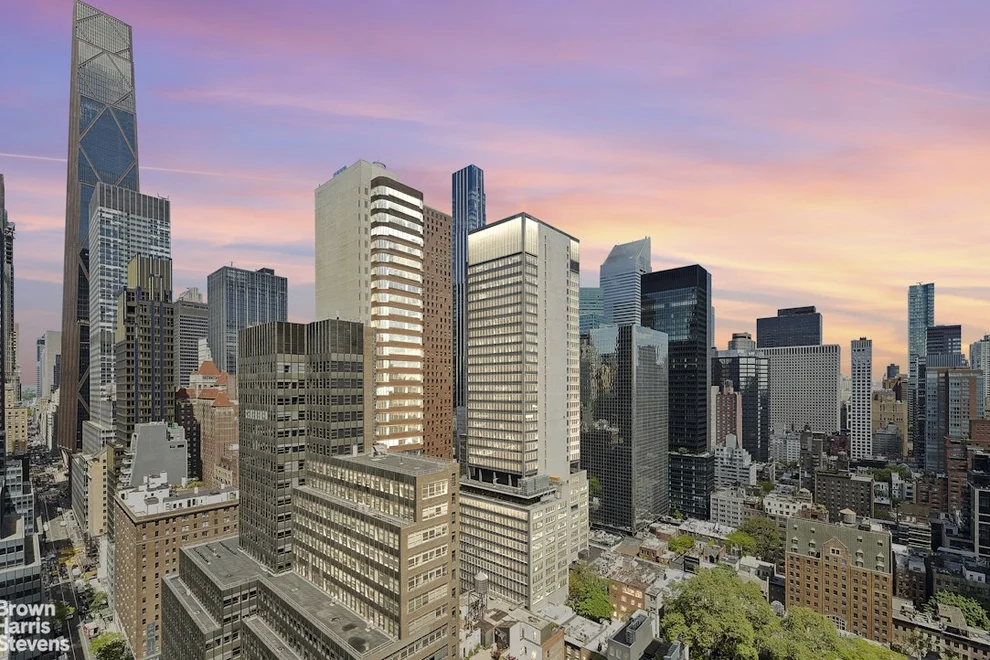 Unit for sale at 236 E 47TH Street, Manhattan, NY 10017