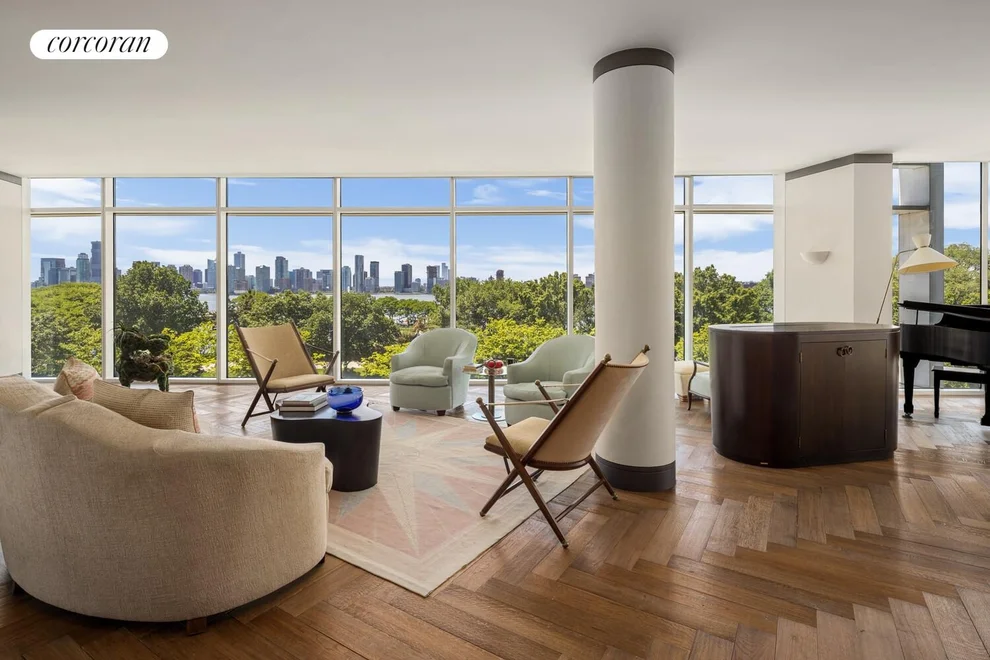 Unit for sale at 176 PERRY Street, Manhattan, NY 10014