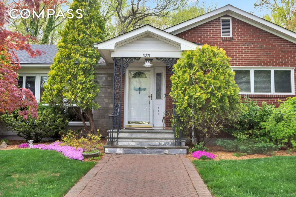 Unit for sale at 131 Jansen Street, StatenIsland, NY 10312