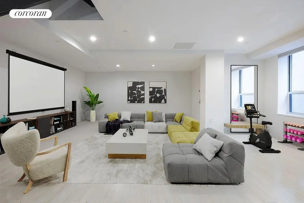 Unit for sale at 416 W 52ND Street, Manhattan, NY 10019