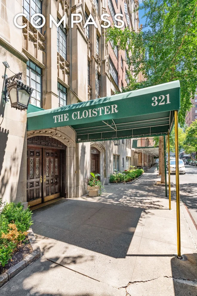 Unit for sale at 321 E 43rd Street, Manhattan, NY 10017