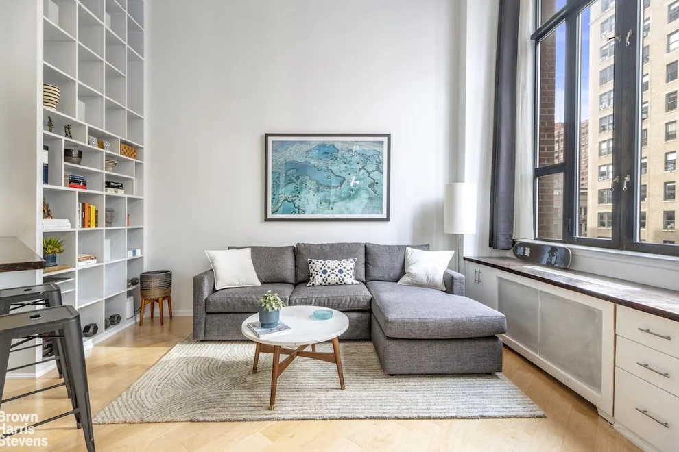 Unit for sale at 176 W 86TH Street, Manhattan, NY 10024