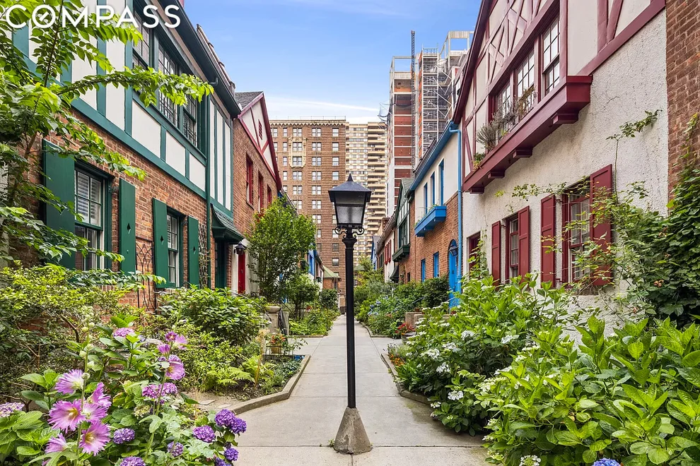 Unit for sale at 265 W 94th Street, Manhattan, NY 10025