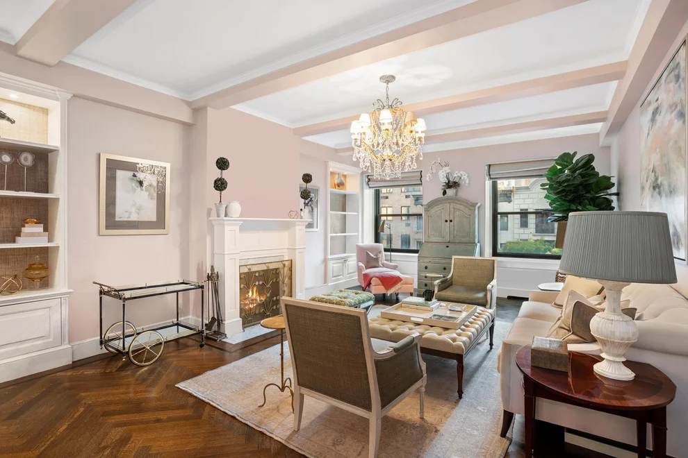 Unit for sale at 215 E 72ND Street, Manhattan, NY 10021