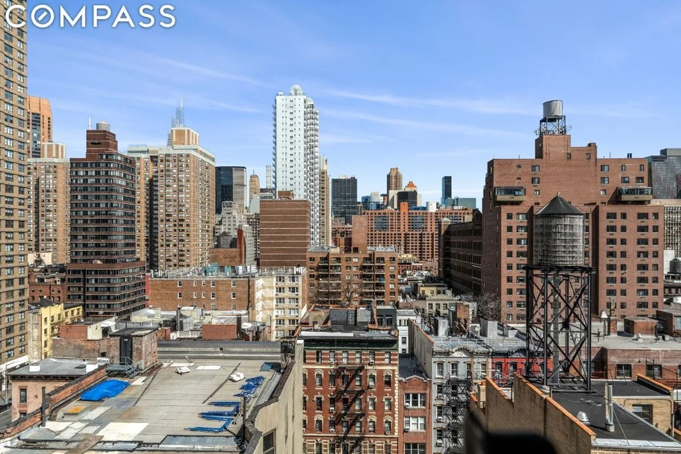 Unit for sale at 201 E 28th Street, Manhattan, NY 10016