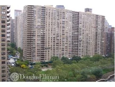 Unit for sale at 200 Riverside Boulevard, Manhattan, NY 10069