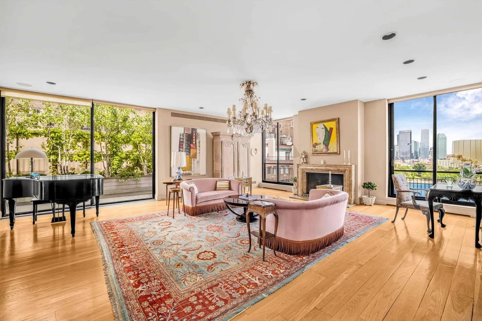 Unit for sale at 30 Beekman Place, Manhattan, NY 10022