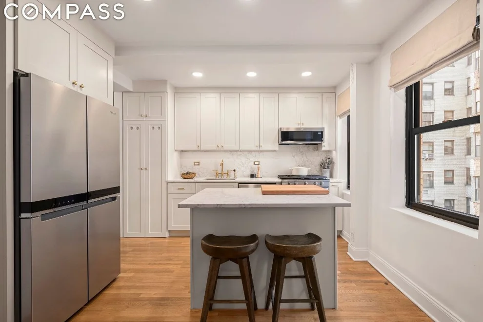 Unit for sale at 245 E 72nd Street, Manhattan, NY 10021