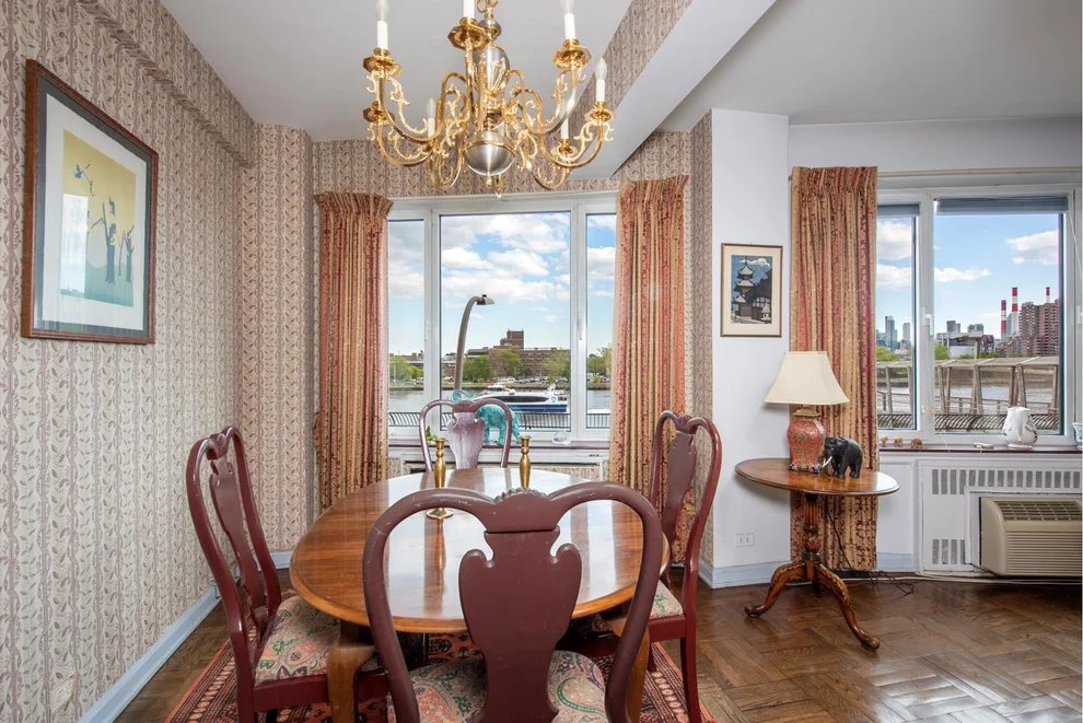 Unit for sale at 45 E END Avenue, Manhattan, NY 10028