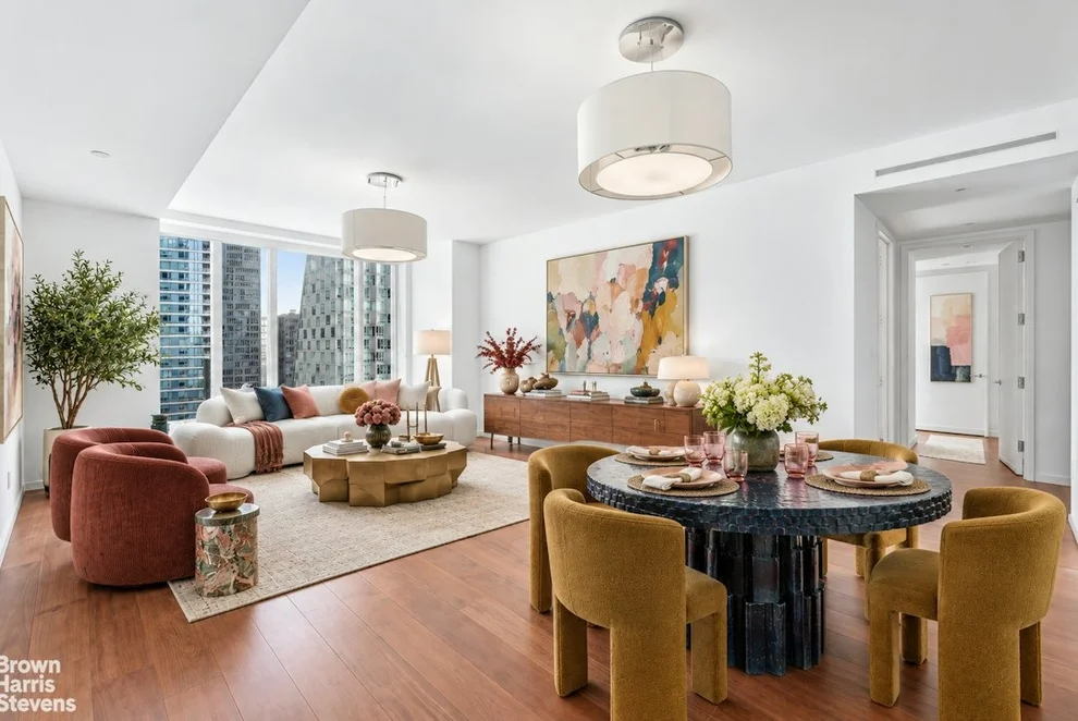 Unit for sale at 1 W END Avenue, Manhattan, NY 10023