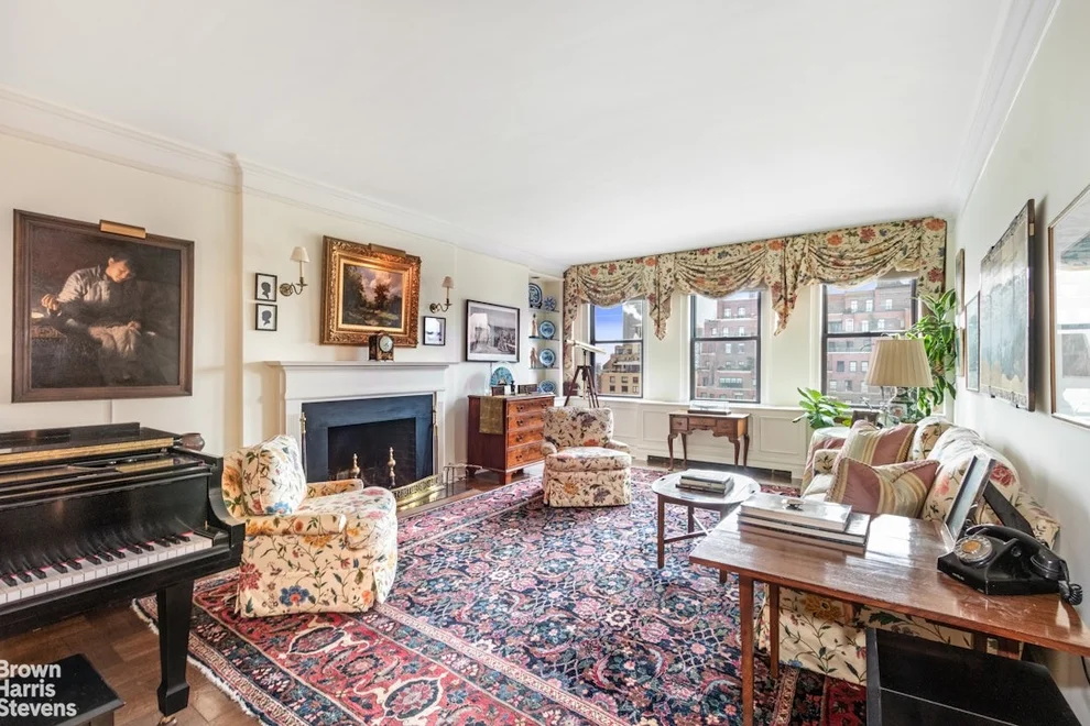 Unit for sale at 1192 PARK Avenue, Manhattan, NY 10128