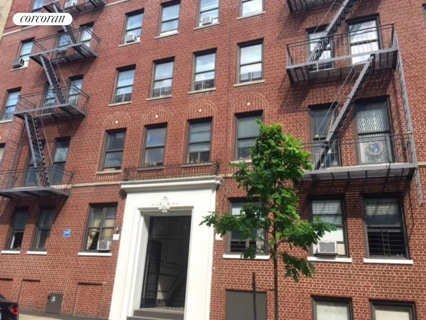 Unit for sale at 69 Pinehurst Avenue, Manhattan, NY 10033