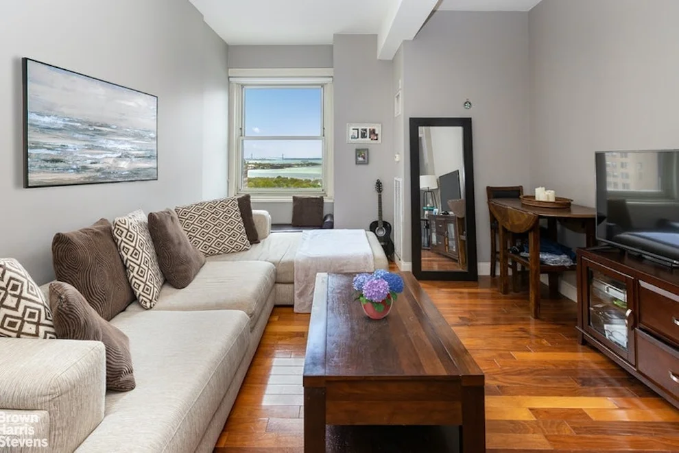 Unit for sale at 88 GREENWICH Street, Manhattan, NY 10006