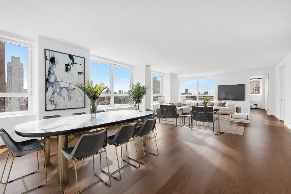 Unit for sale at 200 E 94th Street, Manhattan, NY 10128