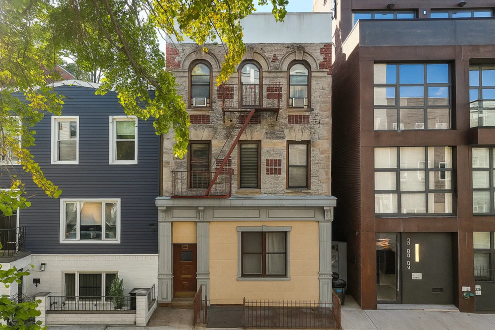 Unit for sale at 381 Manhattan Avenue, Brooklyn, NY 11211