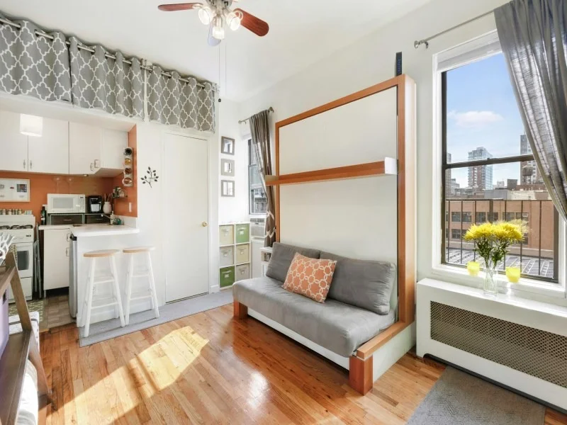 Unit for sale at 310 W 18TH Street, Manhattan, NY 10011