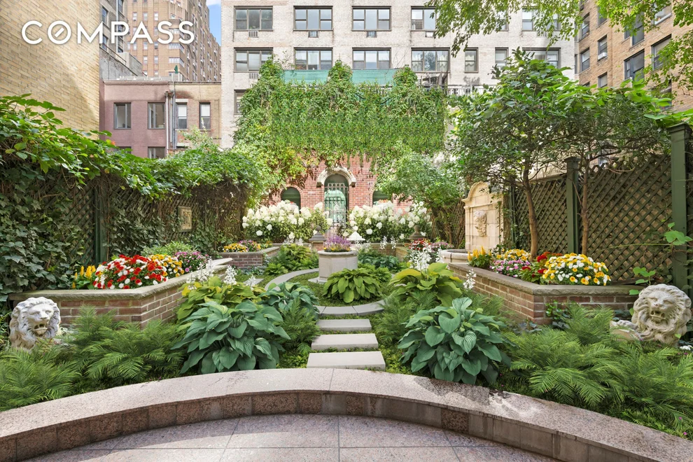 Unit for sale at 313 W 102nd Street, Manhattan, NY 10025