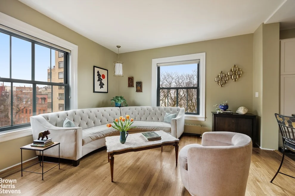 Unit for sale at 129 Columbia Hts, Brooklyn, NY 11201
