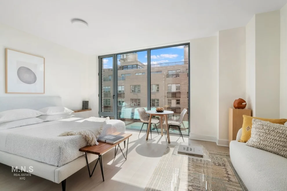 Unit for sale at 526 Union Avenue, Brooklyn, NY 11211