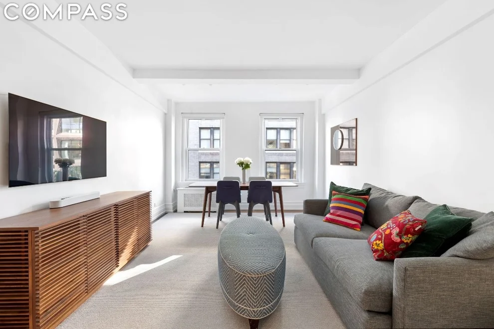 Unit for sale at 60 Gramercy Park N, Manhattan, NY 10003