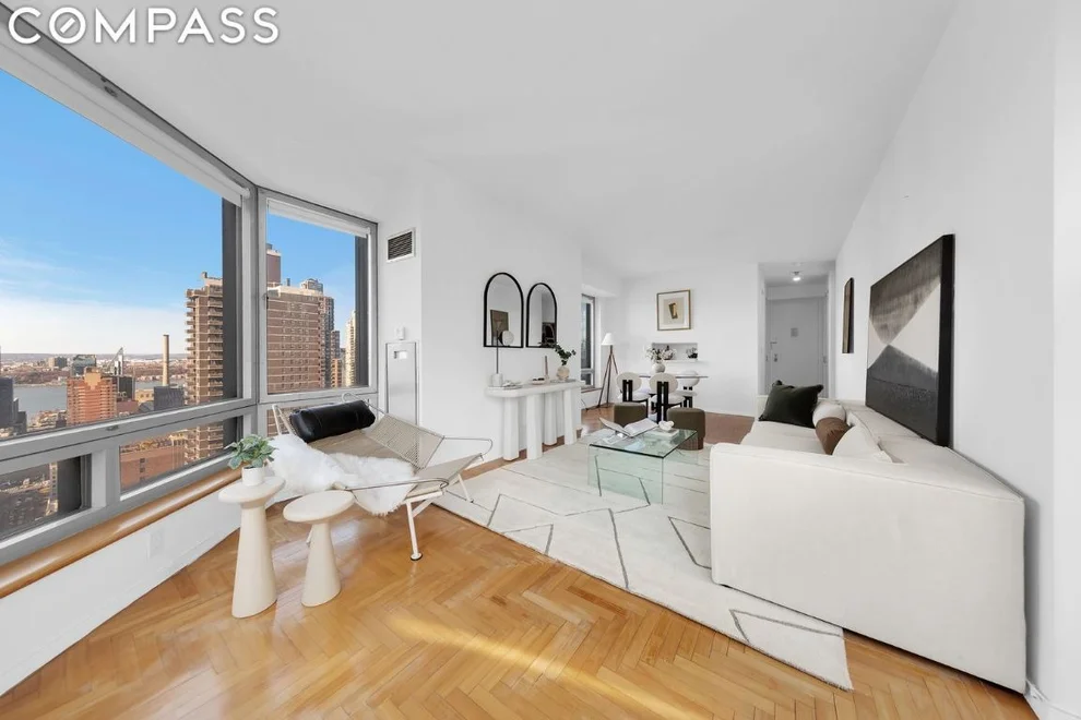 Unit for sale at 301 W 57th Street, Manhattan, NY 10019