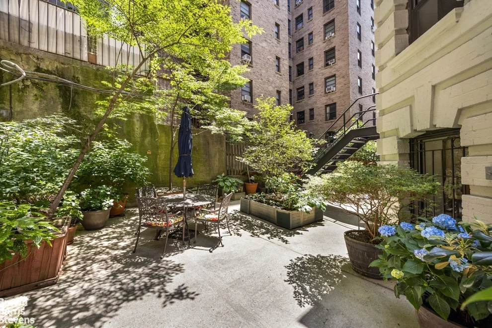 Unit for sale at 305 W 98TH Street, Manhattan, NY 10025