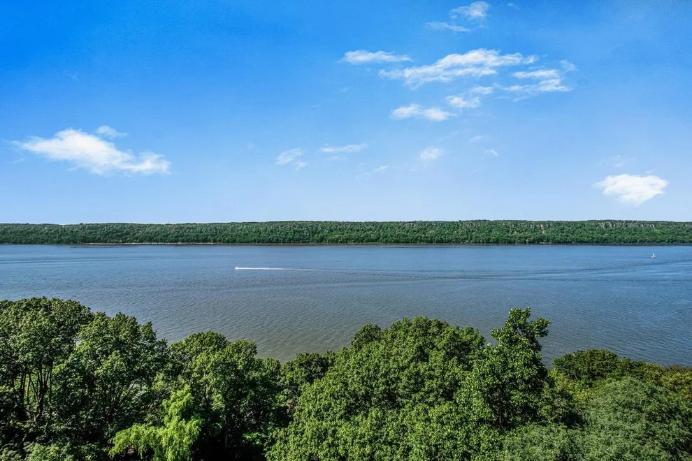 Unit for sale at 2575 PALISADE Avenue, Bronx, NY 10463