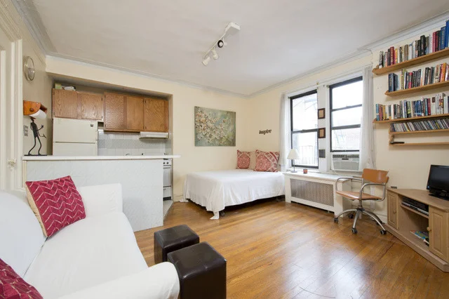 Unit for sale at 319 W 18th Street, Manhattan, NY 10011