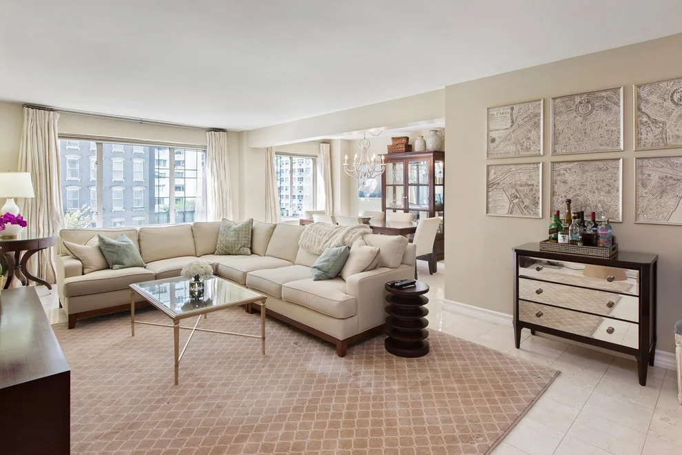Unit for sale at 200 E 57th Street, Manhattan, NY 10016
