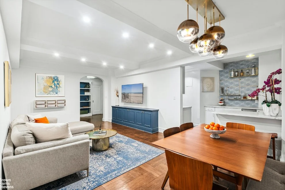 Unit for sale at 325 E 79TH Street, Manhattan, NY 10075
