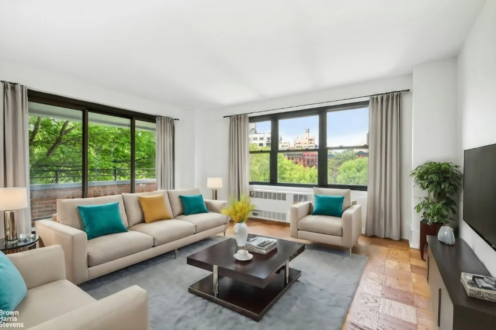 Unit for sale at 387 GRAND Street, Manhattan, NY 10002