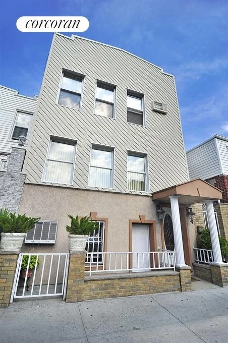 Unit for sale at 532 Lorimer Street, Brooklyn, NY 11211