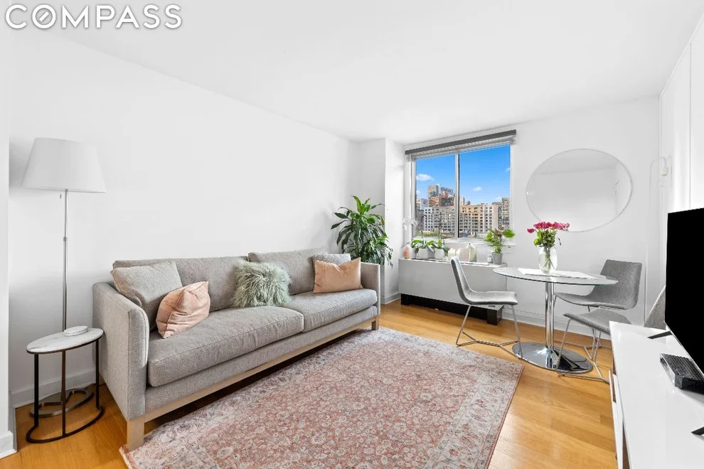 Unit for sale at 308 E 38th Street, Manhattan, NY 10016