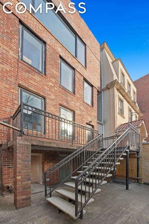 Unit for sale at 284 Manhattan Avenue, Brooklyn, NY 11211
