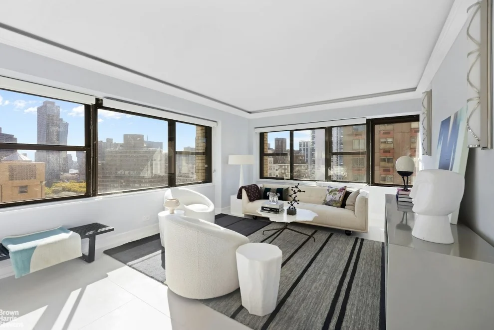 Unit for sale at 160 E 38TH Street, Manhattan, NY 10016