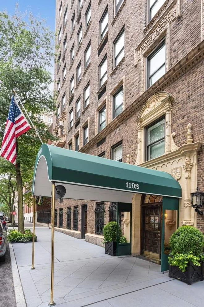 Unit for sale at 1192 Park Avenue, Manhattan, NY 10128