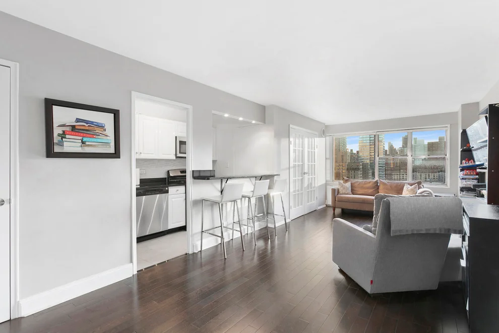 Unit for sale at 230 E 79th Street, Manhattan, NY 10075