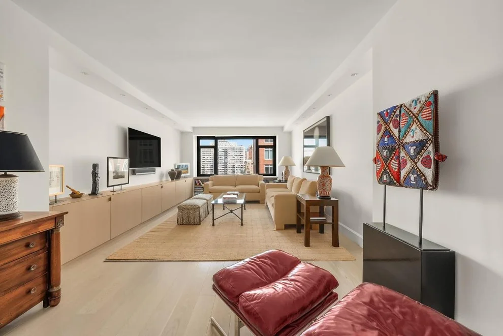 Unit for sale at 160 E 65TH Street, Manhattan, NY 10065