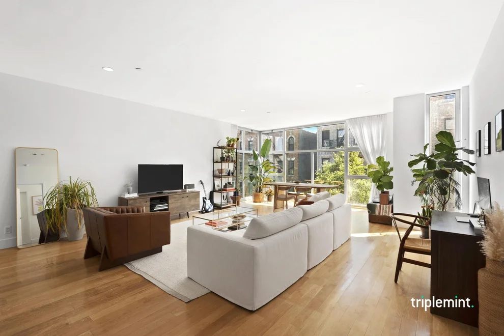 Unit for sale at 117 S 3rd Street, Brooklyn, NY 11249