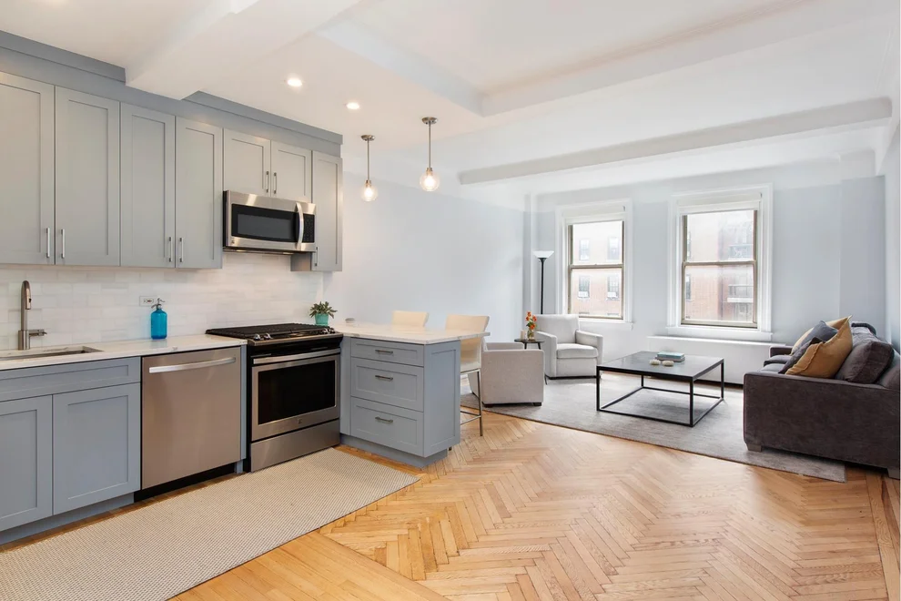 Unit for sale at 127 W 79th Street, Manhattan, NY 10024