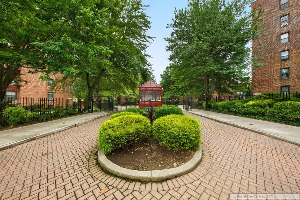 Unit for sale at 150-25 72nd Road, Queens, NY 11367