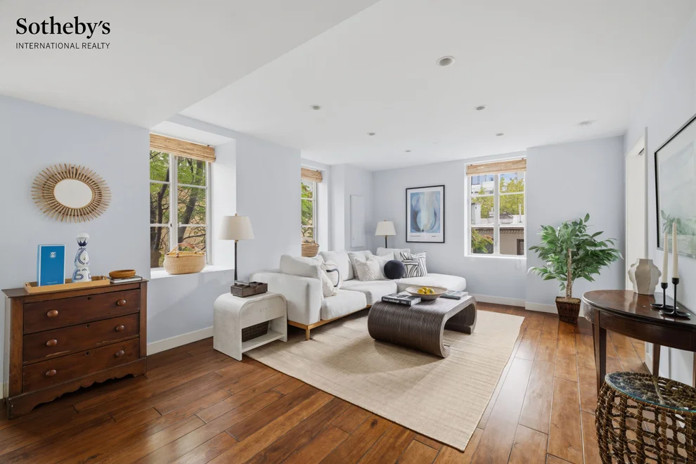 Unit for sale at 140 E 63rd Street, Manhattan, NY 10065
