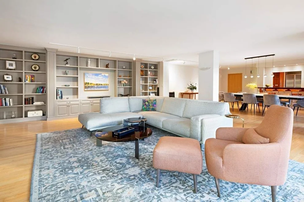 Unit for sale at 75 E END Avenue, Manhattan, NY 10028