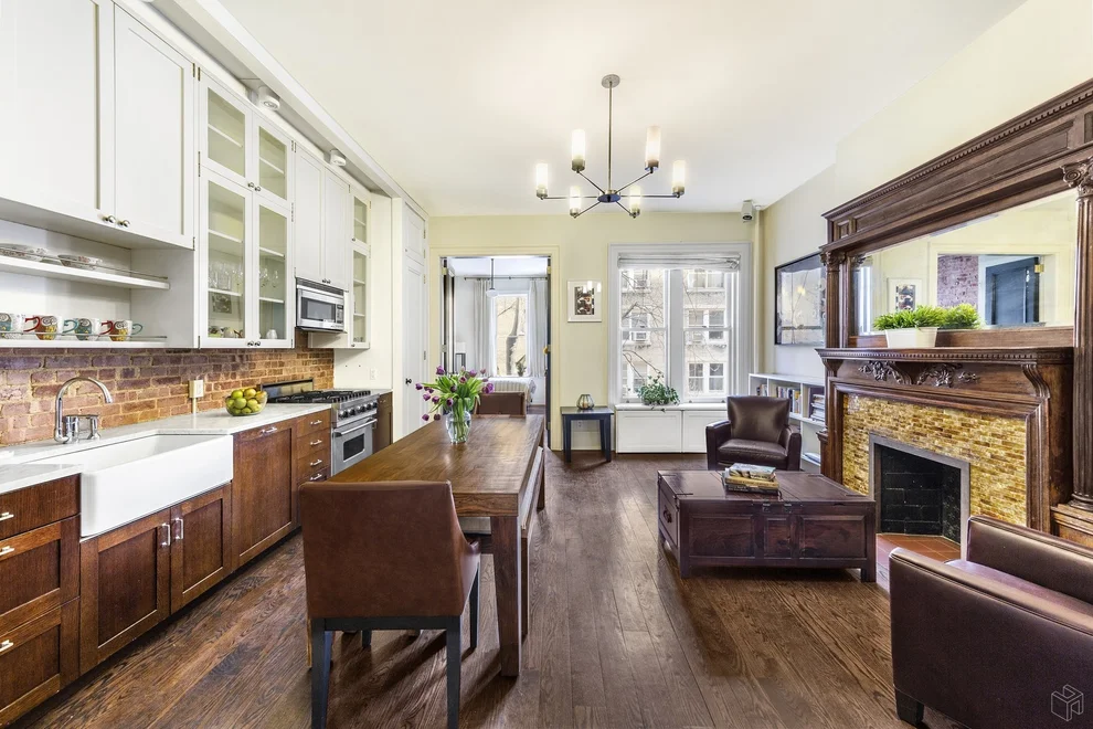 Unit for sale at 11 W 95TH Street, Manhattan, NY 10025
