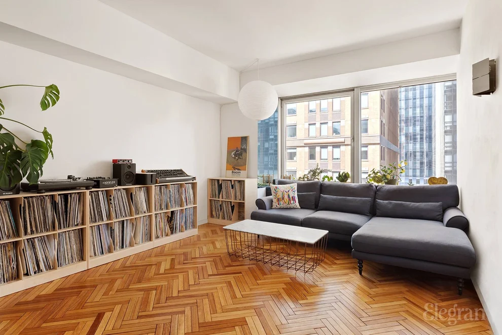 Unit for sale at 150 W 56th Street, Manhattan, NY 10019-3822