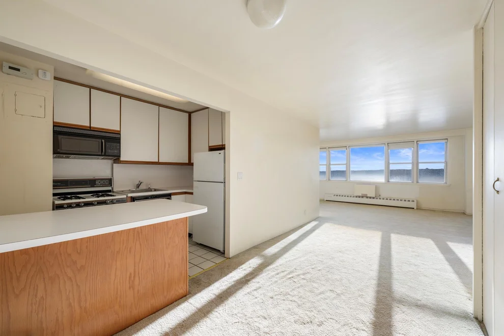 Unit for sale at 5900 ARLINGTON Avenue, Bronx, NY 10471