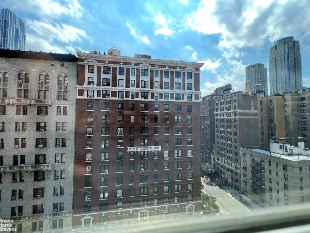 Unit for sale at 269 W 72ND Street, Manhattan, NY 10023