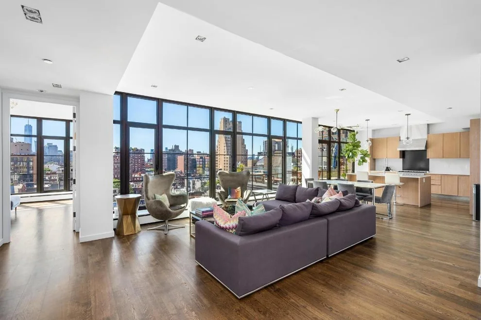Unit for sale at 225 W 17TH Street, Manhattan, NY 10011
