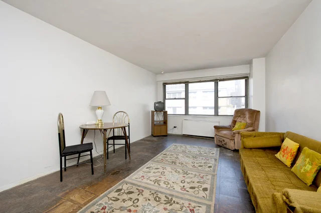 Unit for sale at 10 W 15th Street, Manhattan, NY 10011