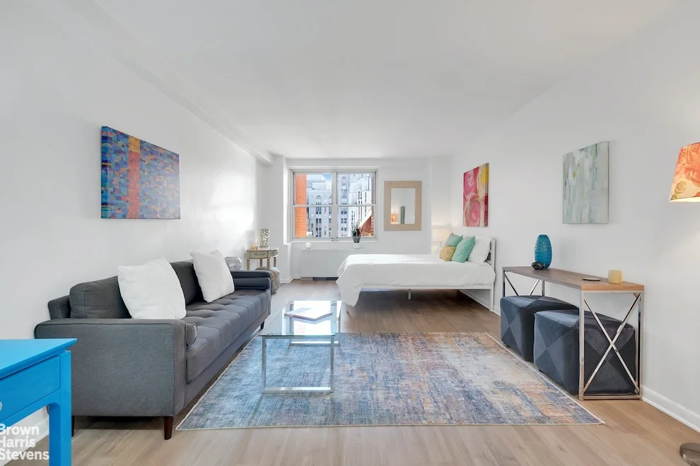 Unit for sale at 520 E 72ND Street, Manhattan, NY 10021